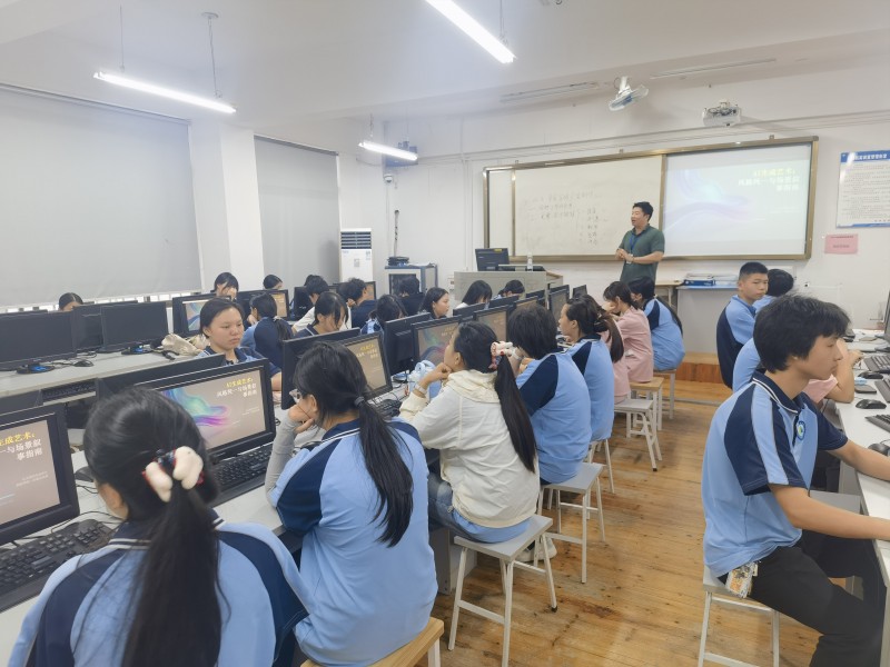 我院信息工程系开展AI短视频技能培训活动